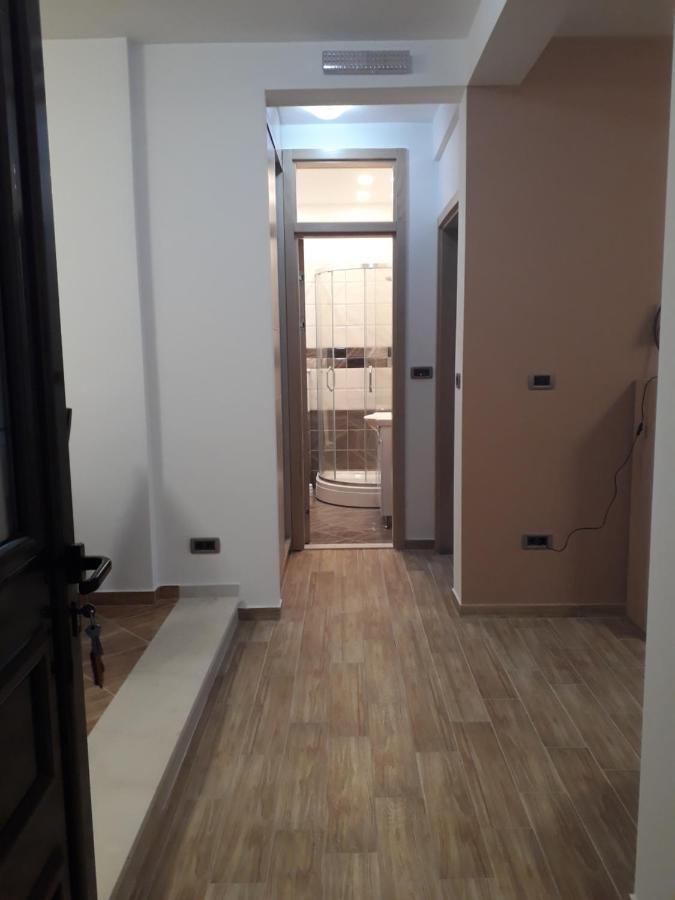 Apartmani Andrea ヘルツェグ・ノヴィ エクステリア 写真
